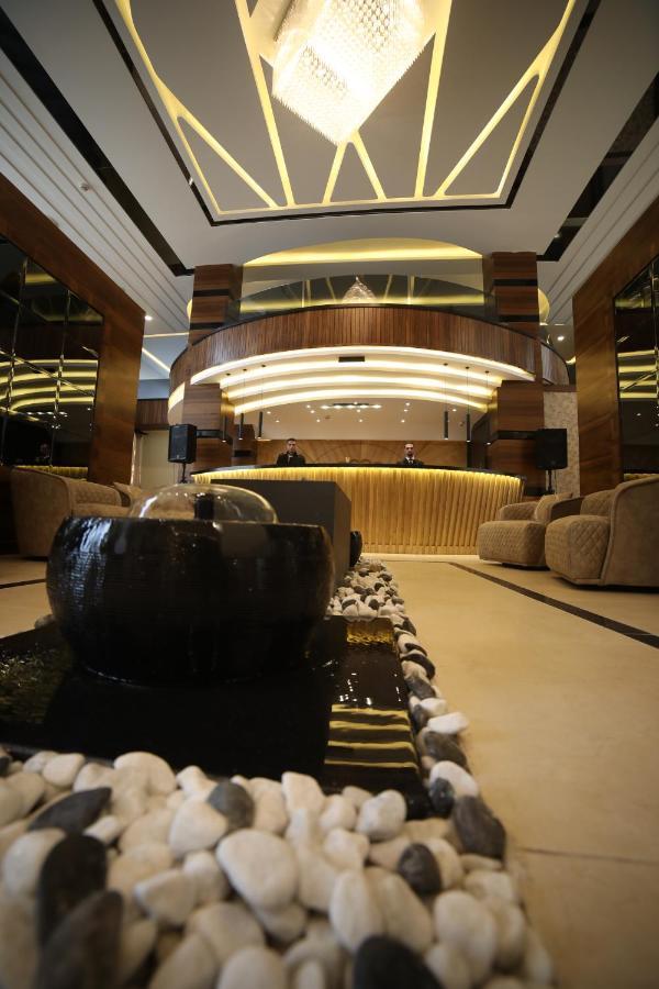 فندق صحارى الخليج Sahara Gulf Hotel Apartments Amman Exterior foto
