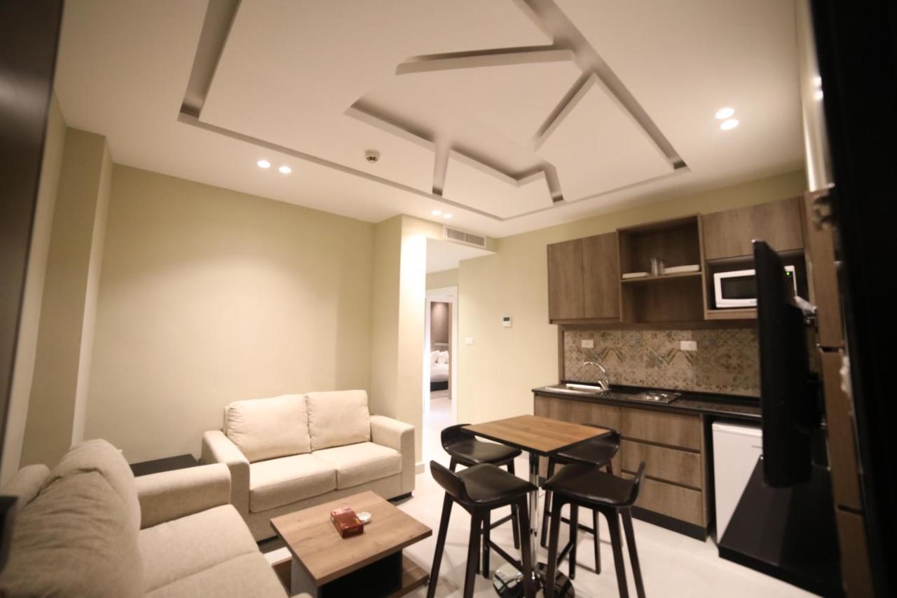فندق صحارى الخليج Sahara Gulf Hotel Apartments Amman Exterior foto
