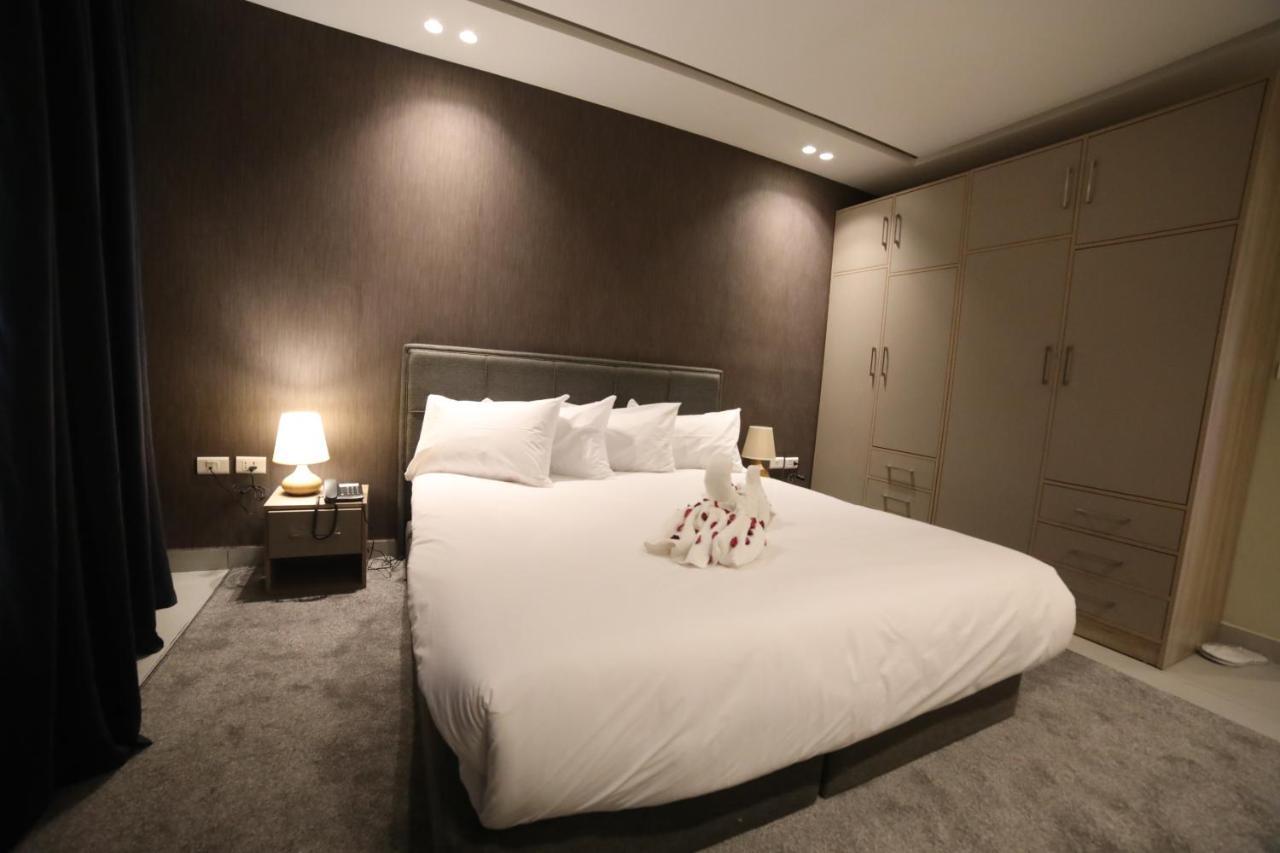 فندق صحارى الخليج Sahara Gulf Hotel Apartments Amman Exterior foto